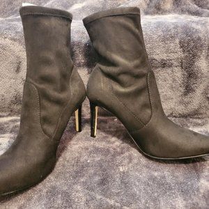 Nine West Reves Booties - Size 6.5